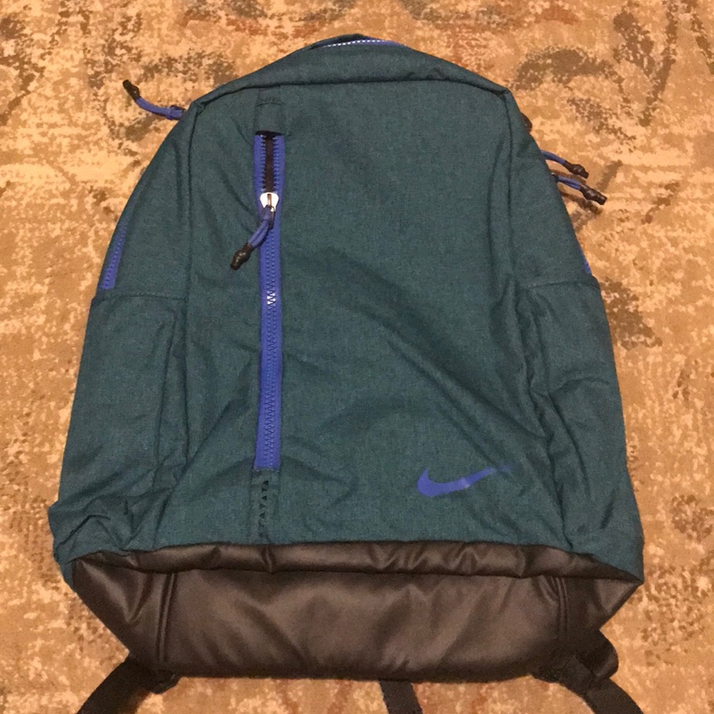 NWT Nike laptop backpack, green with blue